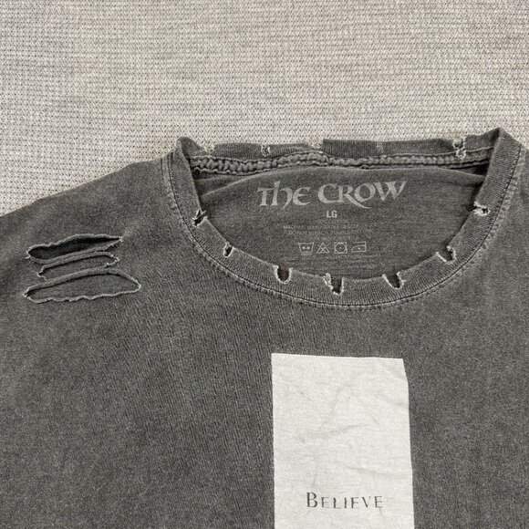 The Crow Distressed Graphic T-Shirt Size L Gray Believe in Angels Edgy Movie - Picture 6 of 12
